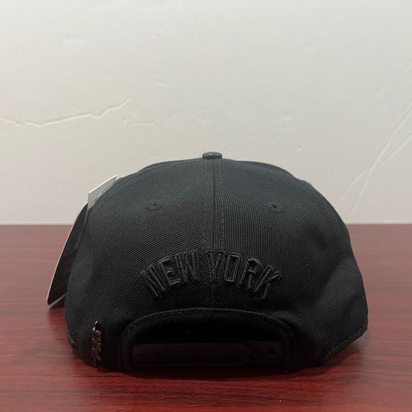 Pro Standard, Snapback Hat, New York Yankees - Picture 5 of 10